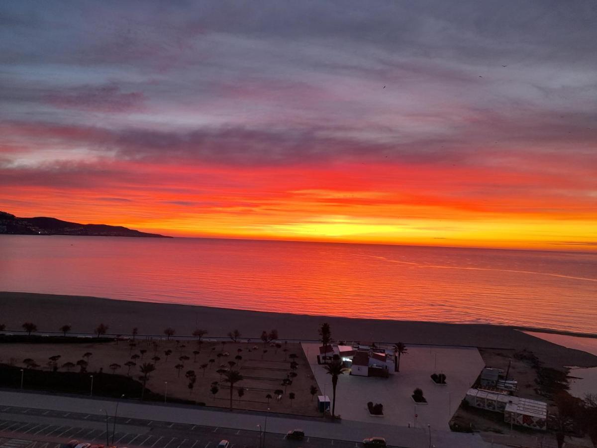 Apartamento Con Magnificas Vistas Al Mar - Wifi Gratis Эмпуриабрава Экстерьер фото